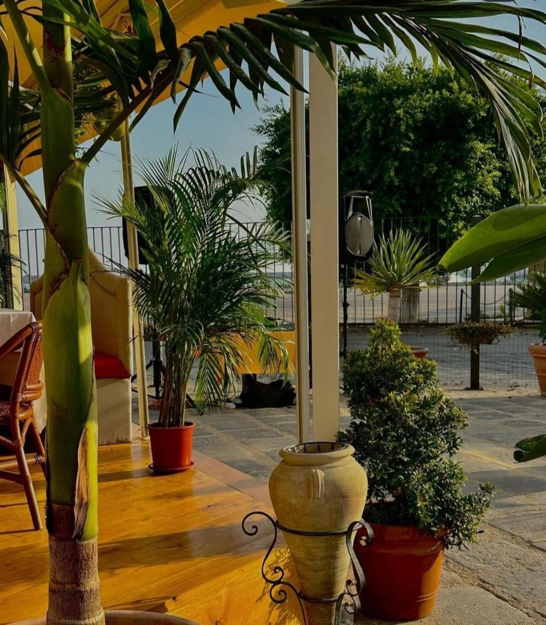 Al Faro Hotel