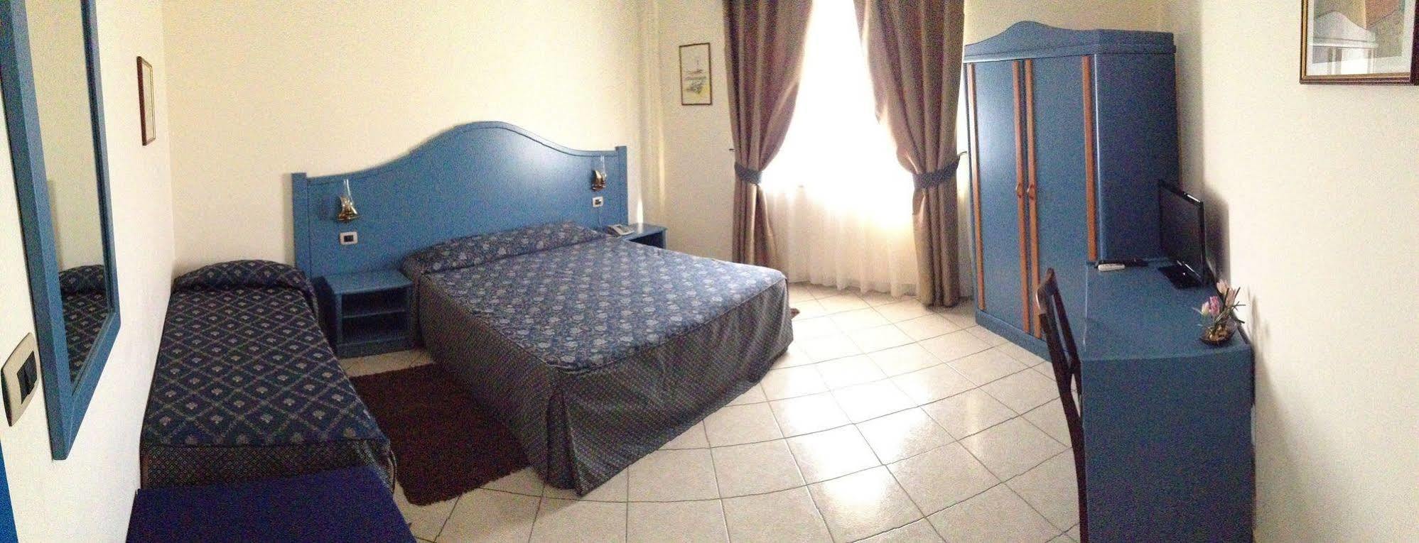 Al Faro Hotel